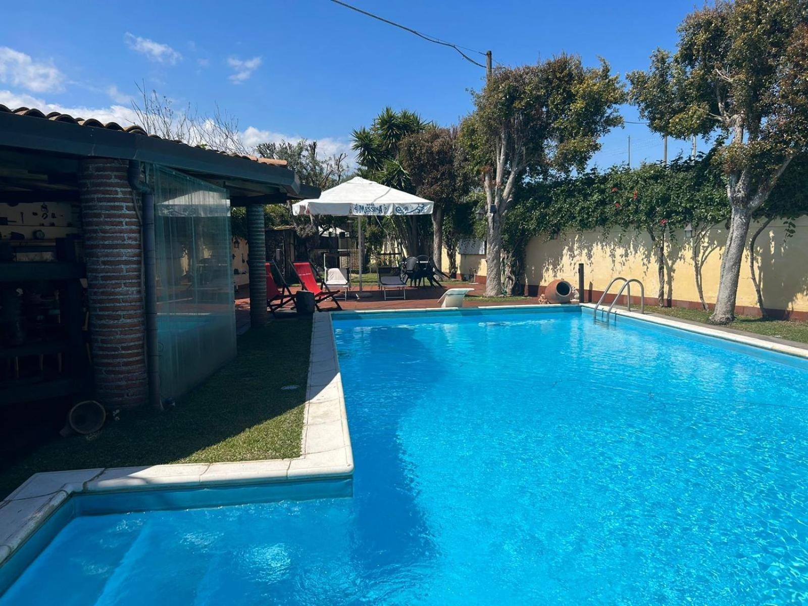 Villa Singola -Sole-Luna-Casavilladusoleil أتشيريالي المظهر الخارجي الصورة