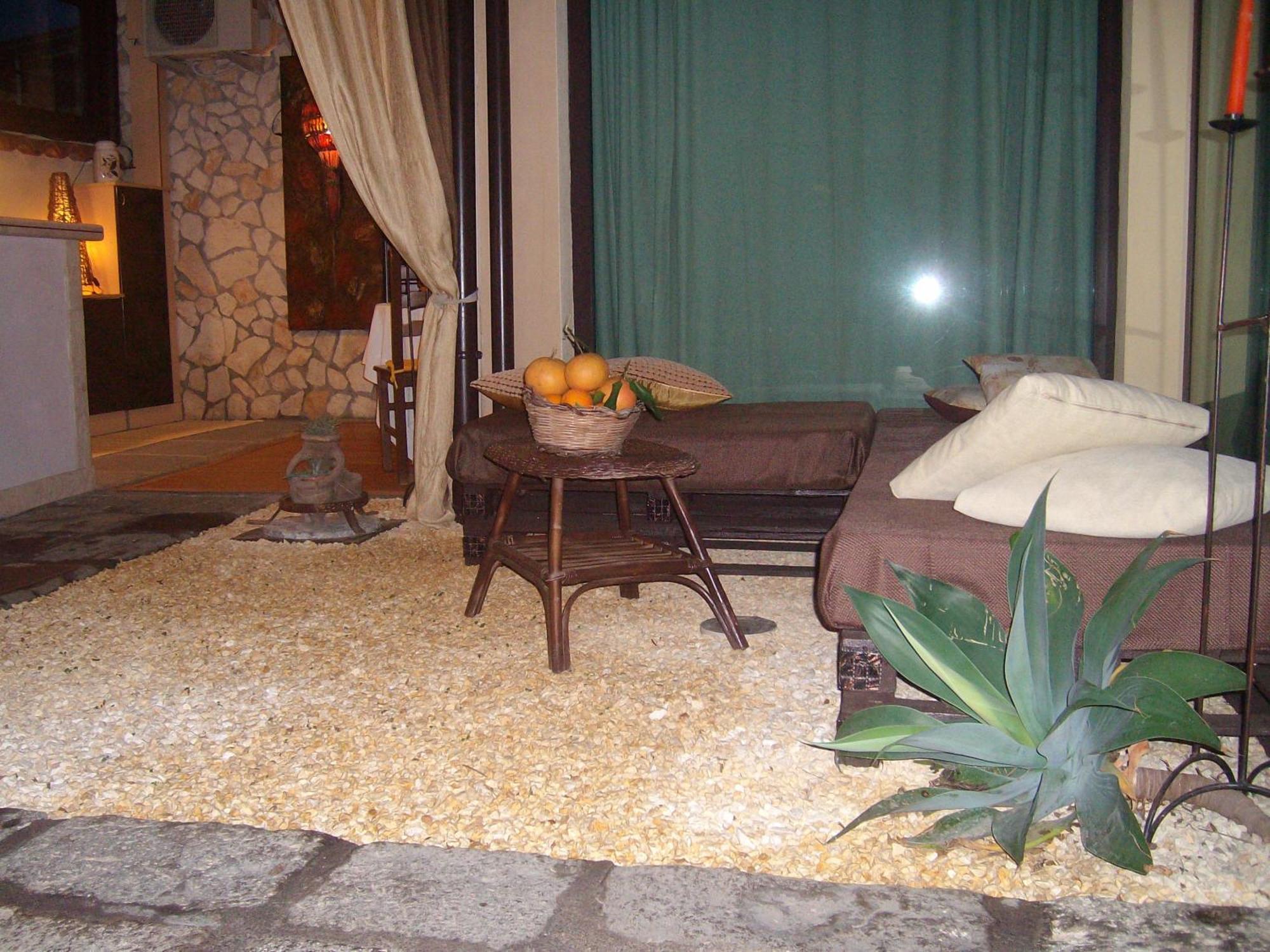 Villa Singola -Sole-Luna-Casavilladusoleil أتشيريالي المظهر الخارجي الصورة