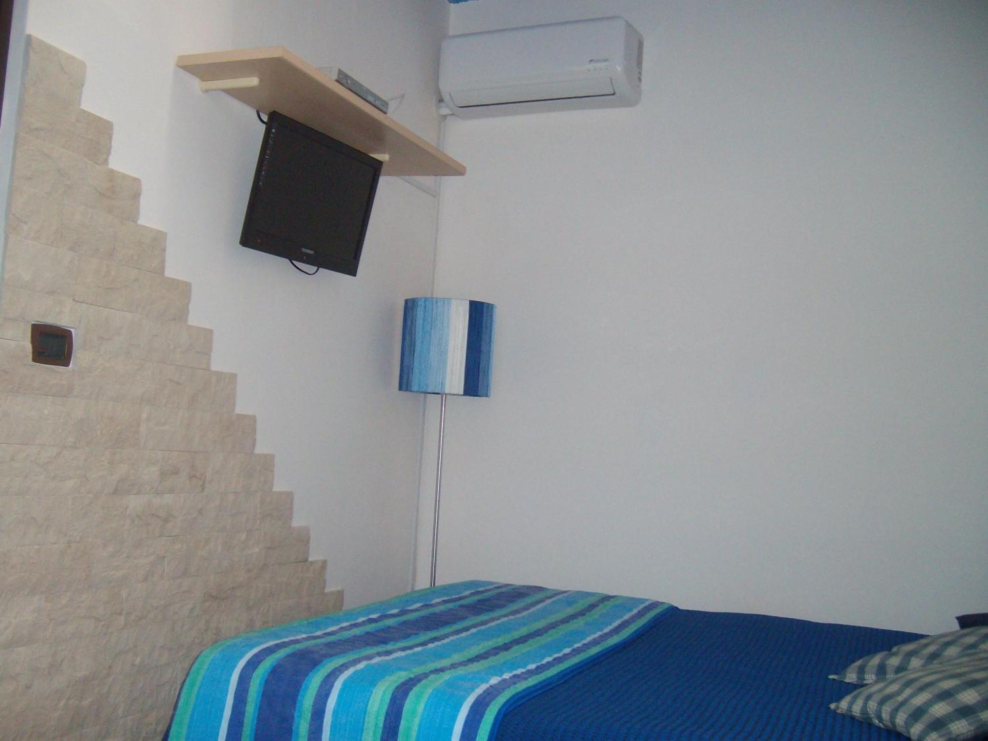 Villa Singola -Sole-Luna-Casavilladusoleil أتشيريالي المظهر الخارجي الصورة