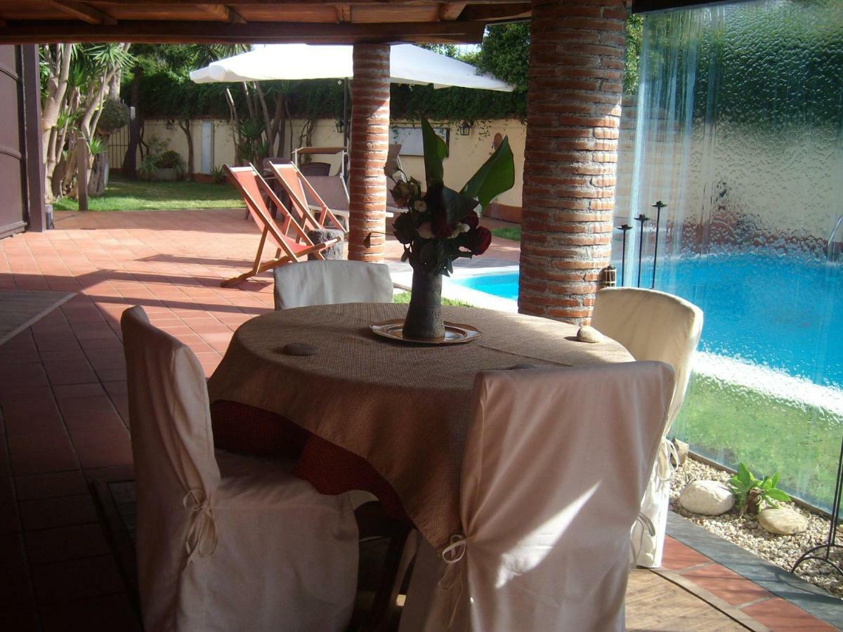 Villa Singola -Sole-Luna-Casavilladusoleil أتشيريالي المظهر الخارجي الصورة