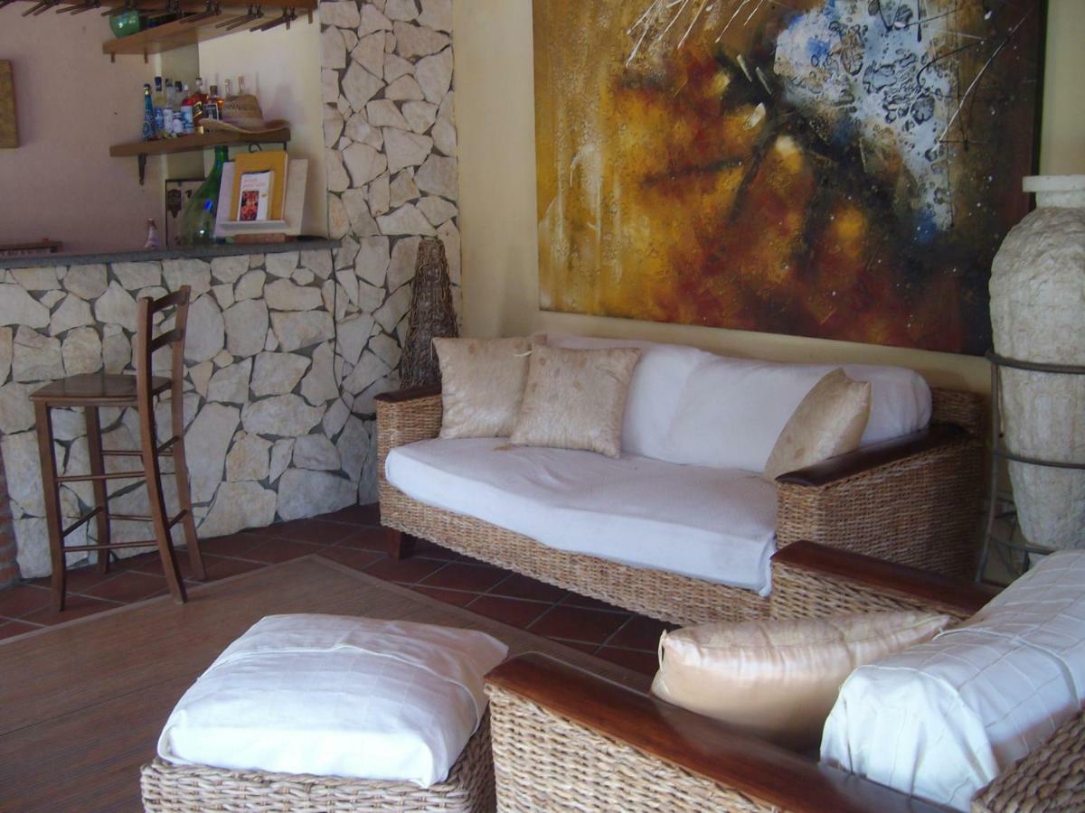 Villa Singola -Sole-Luna-Casavilladusoleil أتشيريالي المظهر الخارجي الصورة