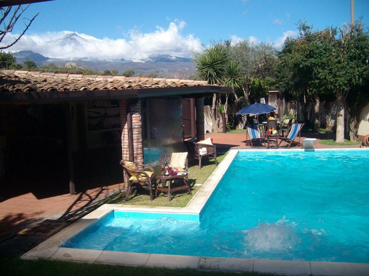 Villa Singola -Sole-Luna-Casavilladusoleil أتشيريالي المظهر الخارجي الصورة