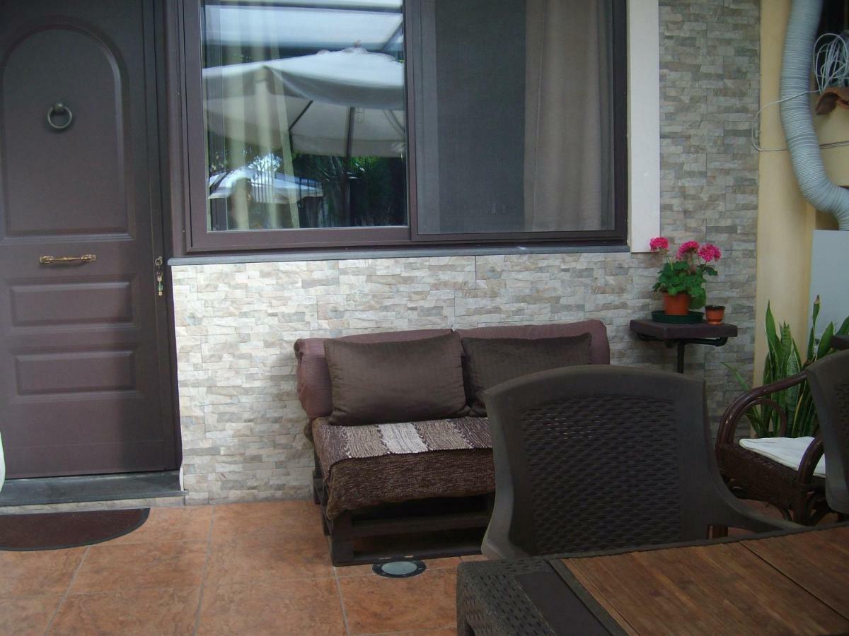 Villa Singola -Sole-Luna-Casavilladusoleil أتشيريالي المظهر الخارجي الصورة