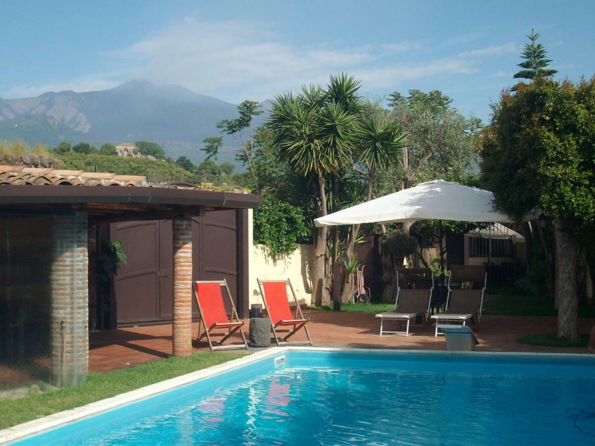 Villa Singola -Sole-Luna-Casavilladusoleil أتشيريالي المظهر الخارجي الصورة